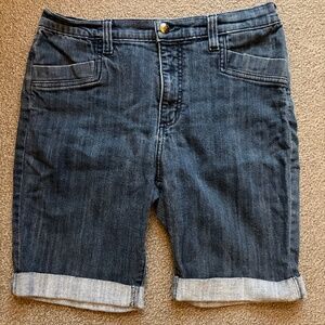 NYDJ Marilyn Denim Roll Cuff Shorts Bermudas | Size 10